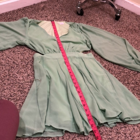 Francesca’s Collection Pink Lily Dress Size Small Mint Green Cutout Sides - Picture 11 of 11